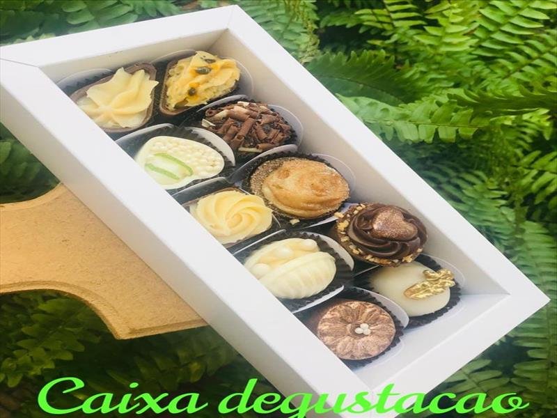 Doces finos artesanais com produtos e chocolate de primeira linha!