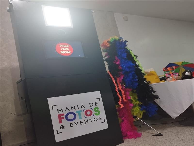 TOTEM OU CABINE DE FOTO-LEMBRANÇA
