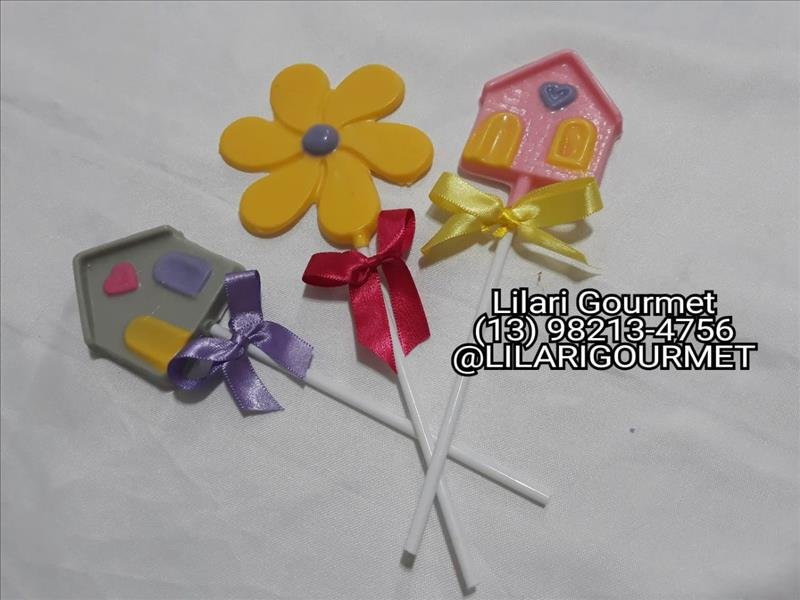 kit com pirulito, cupcake e mini bombom trufado personalizados!