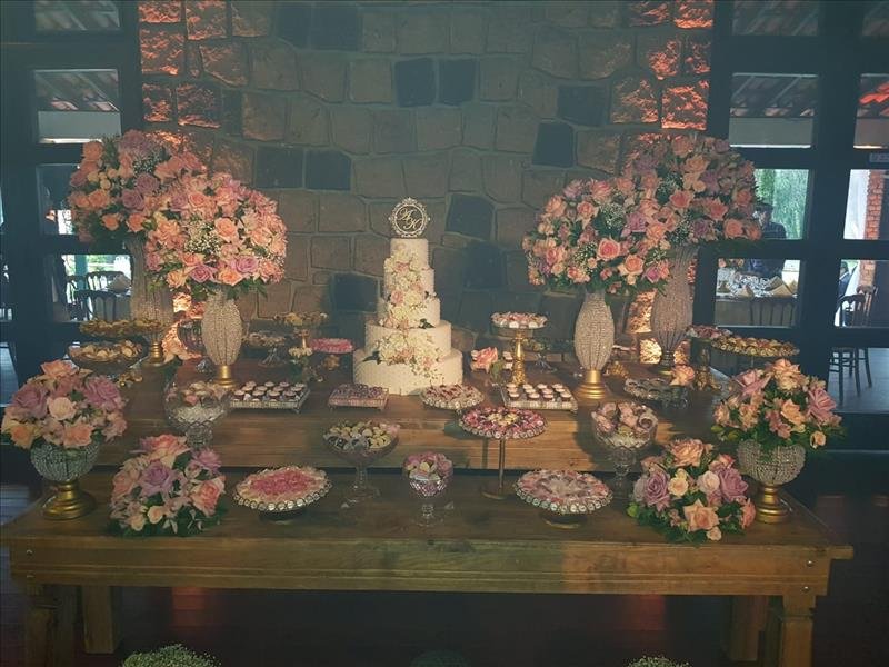 Decoração clássica ou rústica para seu evento ficar inesquecível!