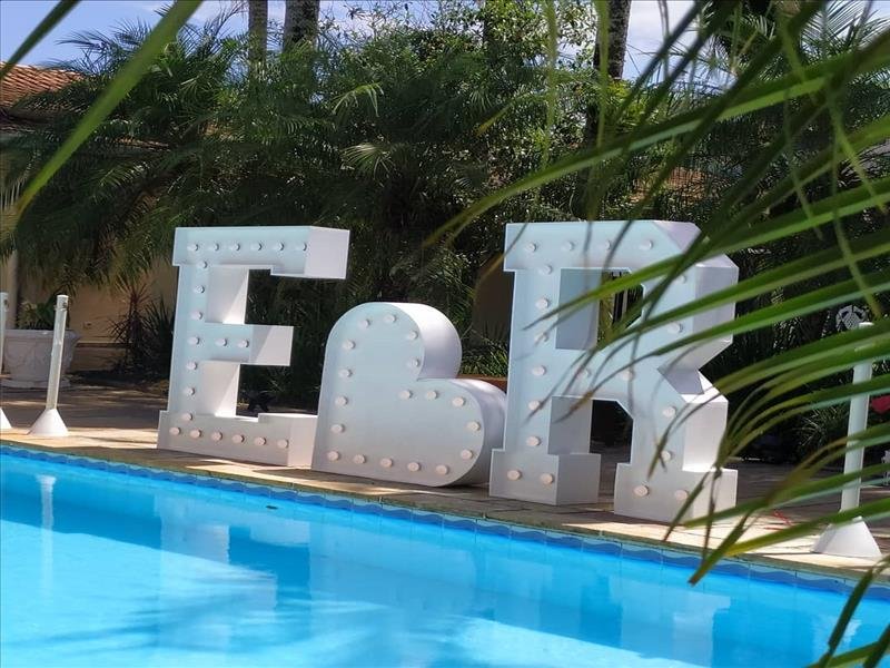 Letras Iluminadas para deixar a sua decoração deslumbrante e valer várias fotos de recordação deste dia único!