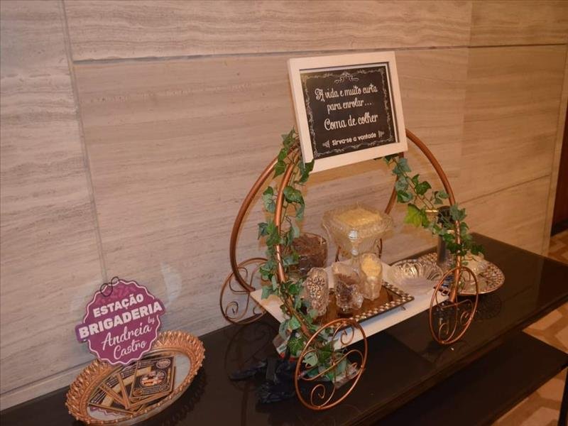 Carrinho Brigadeiro Gourmet para festas e eventos