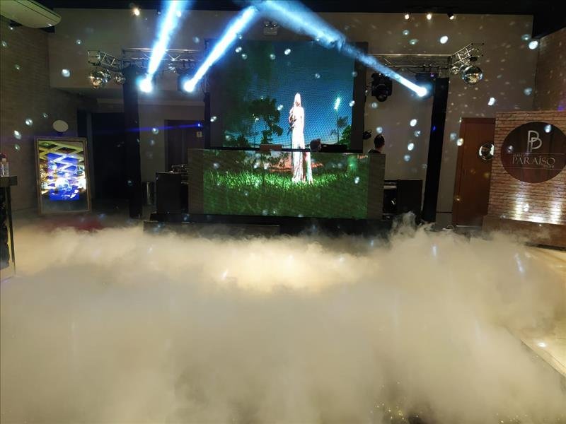 Som e iluminação de qualidade para todo tipo de festas e eventos