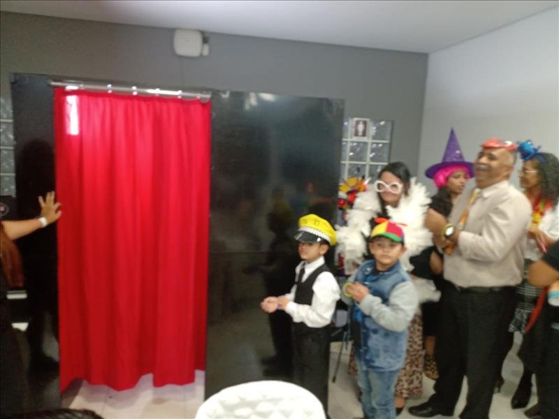 Cabine e totem de foto-lembrança de altíssima qualidade!