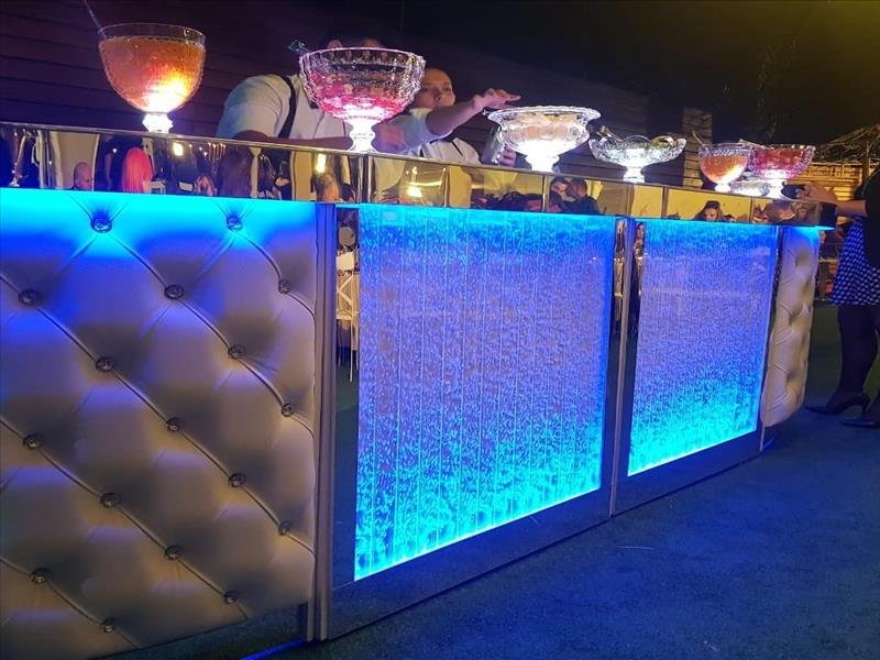 Bartender - Drinks sensacionais, bebidas de qualidade, opções exclusivas de bar e cardápios personalizados!