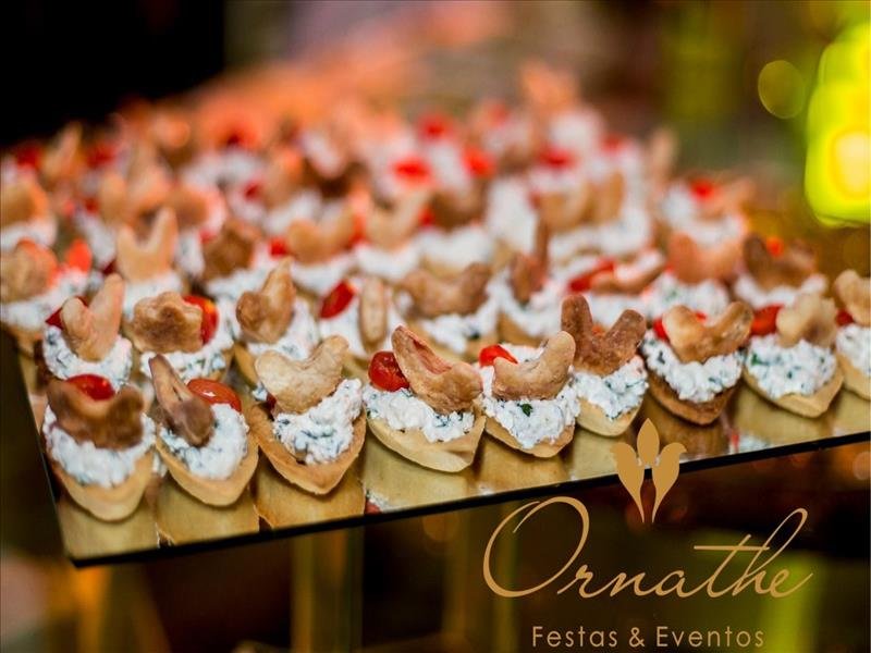 A MELHOR OPÇÃO DE ESPAÇO + BUFFET + DECORAÇÃO + SOM E ILUMINAÇÃO COM DJ E PISTA PARIS ESTÁ AQUI!