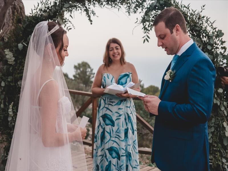 Celebrante para Casamento, Bodas e Debutante!