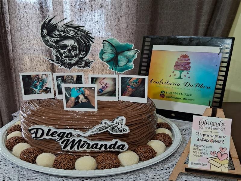 BOLOS DECORADOS