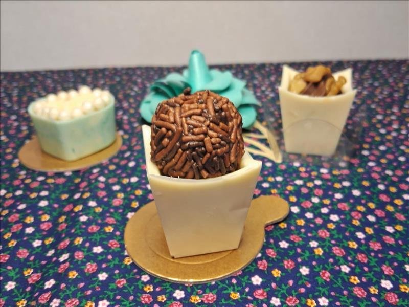 DOCES TRADICIONAIS E ESPECIAIS