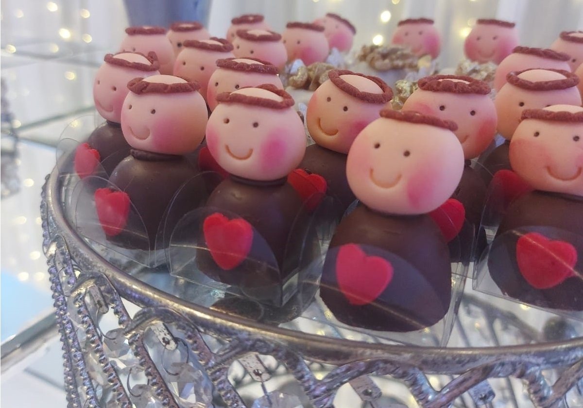 DOCES FINOS ARTESANAIS