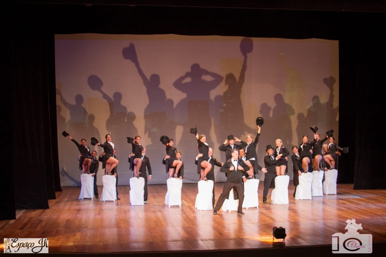 ENSAIO DE DANÇA PRA CASAIS, 15 ANOS E GRUPOS!!!