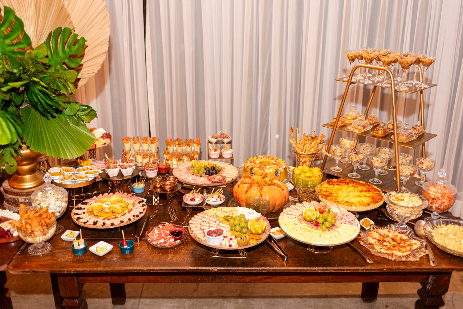 BUFFET COMPLETO (OPÇÃO COM DECORAÇÃO EM RODADA ABERTA)